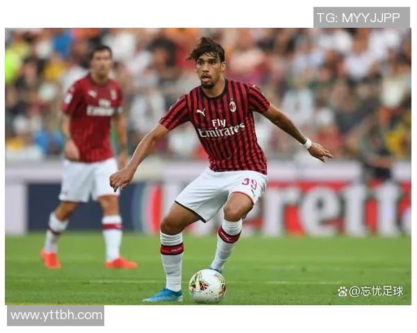 帕奎塔引领新潮流球场内外展现无限魅力与潜力 帕奎塔引领新潮流球场内外展现无限魅力与潜力