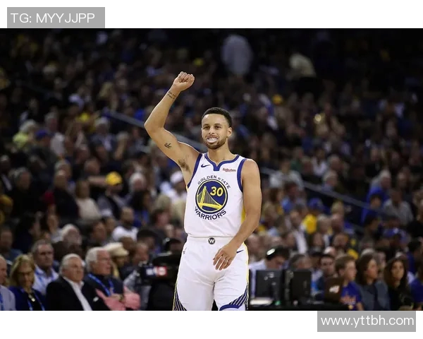 库里三分球总数突破四千大关成历史第一人再创辉煌成就 库里三分球总数突破四千大关成历史第一人再创辉煌成就