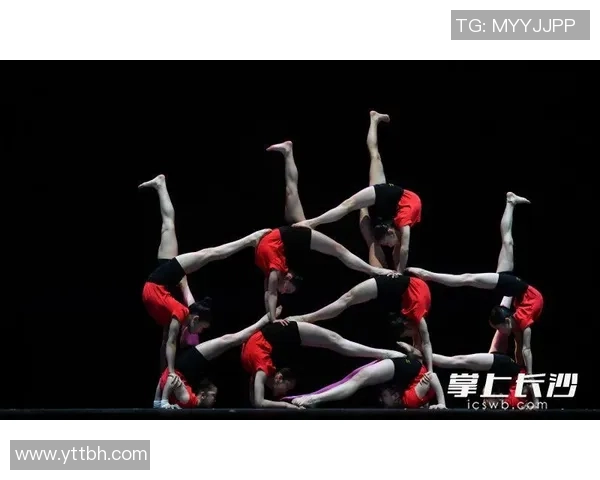 王锡东的艺术旅程探索与创新在当代文化中的重要性与影响力分析