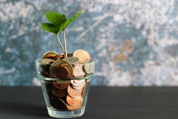 2024年理财产品发行量同比增超20%所有期限产品平均定价跌IM体育登录破3%