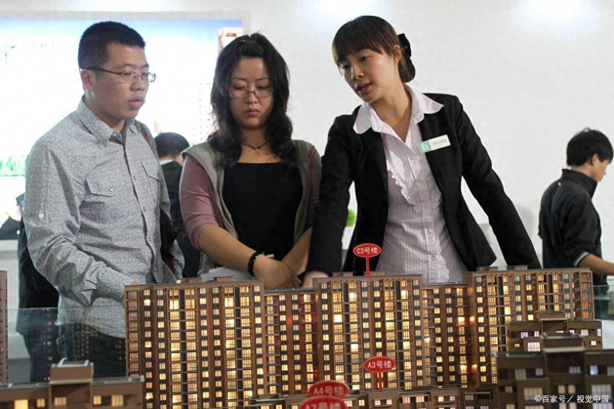 2025年不要存有大量现金？甭管手上有多少钱老百姓都别瞎折腾(图4)